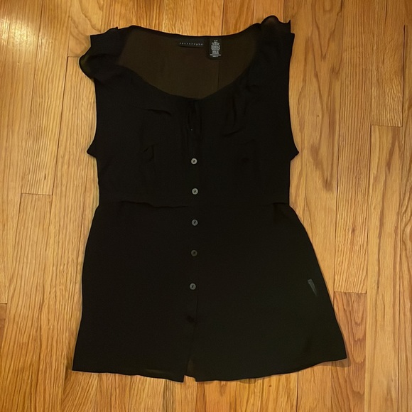 Apostrophe sleeveless, round neckline black chiffon top. Size L. Front buttons . - Picture 14 of 17